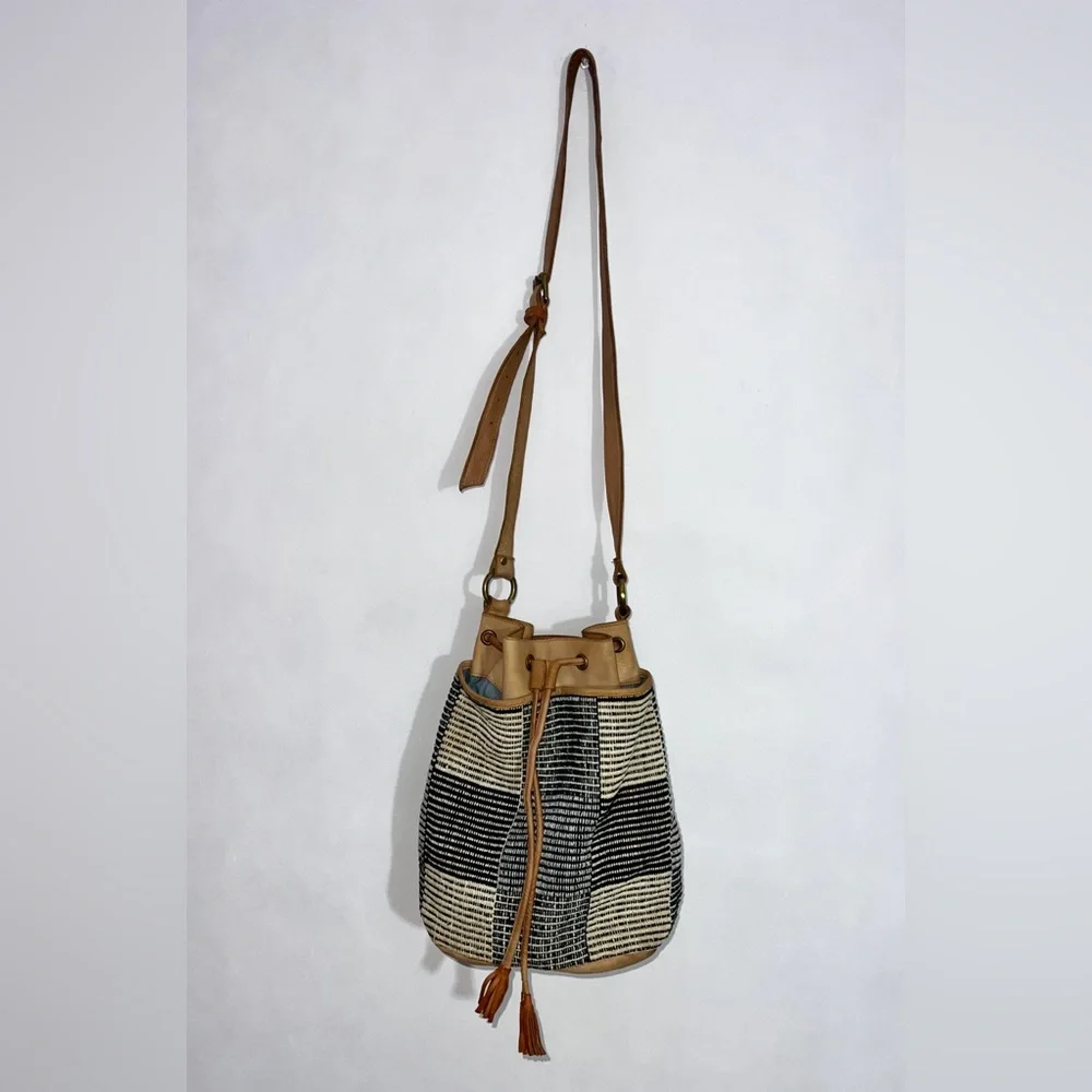 ANABAGLISH Cross-Body‎ Woven Fabric/Leather Accents Shoulder Bucket Bag